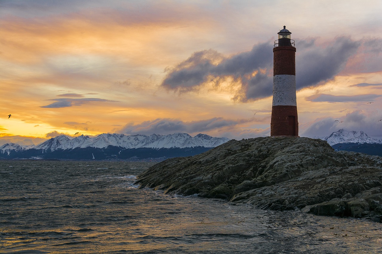 lighthouse, ushuaia, beagle channel-4073638.jpg